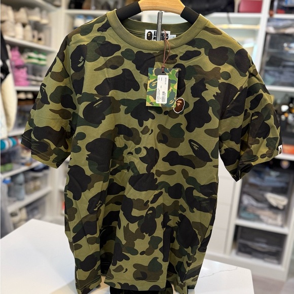 A Bathing Ape Green Camo T-Shirt - New Small - Picture 1 of 6